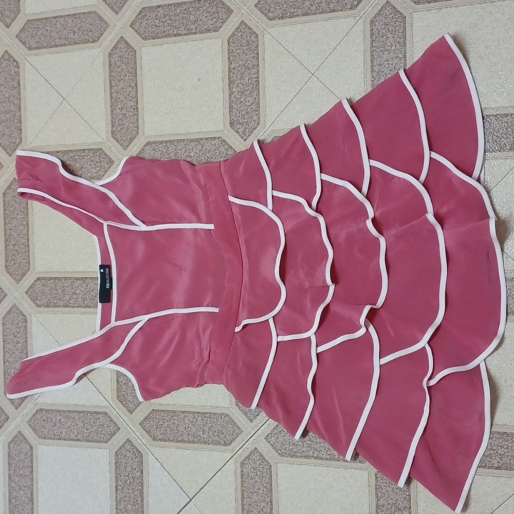 Forever 21 100% Silk mini dress Size 4
